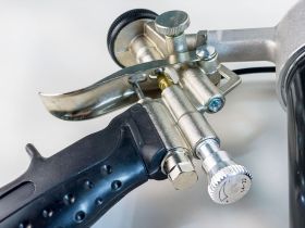 U-SEAL ПИСТОЛЕТ ПНЕВМАТИЧЕСКИЙ PM4 ДЛЯ РАСПЫЛЯЕМЫХ ГЕРМЕТИКОВ