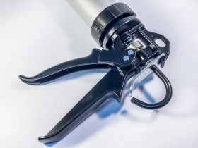 U-SEAL ПИСТОЛЕТ ДЛЯ ГЕРМЕТИКОВ ЗАКРЫТОГО ТИПА PS/601