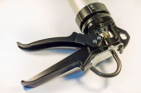 U-SEAL ПИСТОЛЕТ ДЛЯ ГЕРМЕТИКОВ PS266